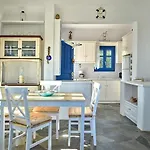 Casa Marvina * Chrisi Akti (Paros)