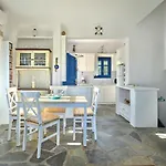 Casa Marvina Feriehus Chrisi Akti (Paros)