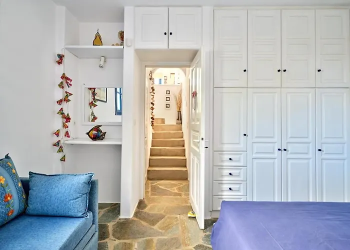 Casa Marvina クリシ・アクティ